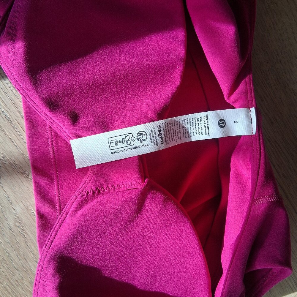 Lululemon Align Cropped Tank- Size 6- Ripened Raspberry - Picture 6 of 9
